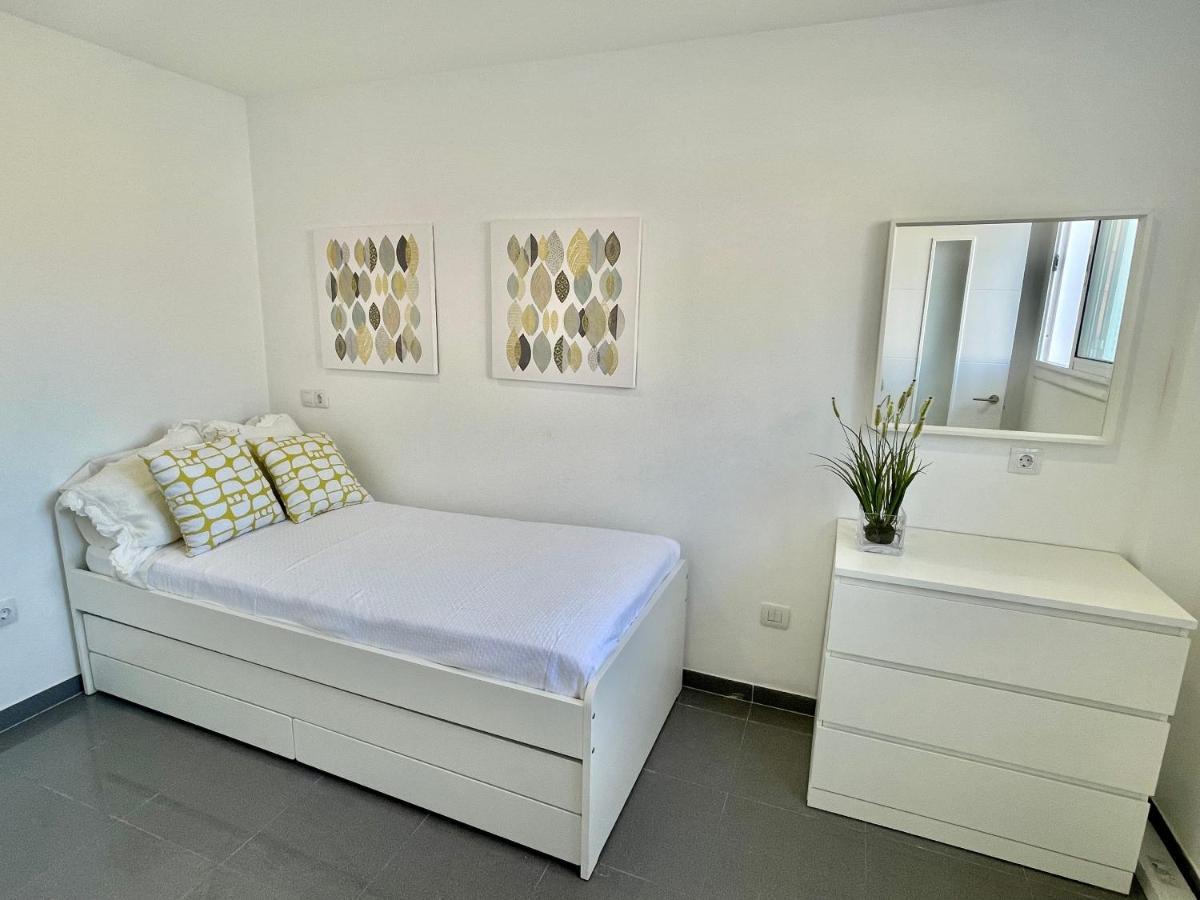 The Retreat House - Private Pool Apartment Пуерто де Сантяго Екстериор снимка