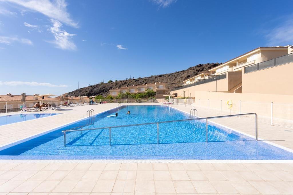 The Retreat House - Private Pool Apartment Пуерто де Сантяго Екстериор снимка